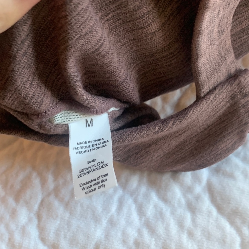 Chic Mauve Bralette - Picture 4 of 4